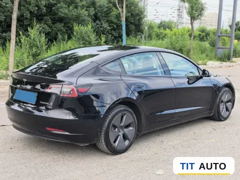2022 Tesla Model 3 3