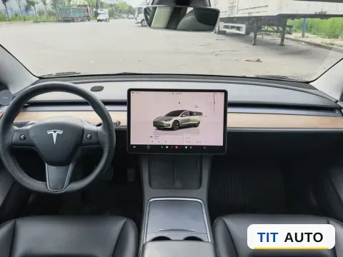 2022 Tesla Model 3 5