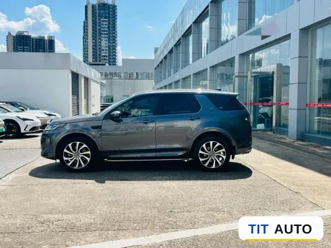2021 Land Rover Discovery Sport 3