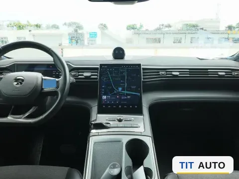 2020 NIO ES6 4