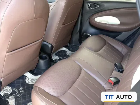 2024 WuLing BinGuo 7