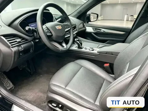 2022 Cadillac CT5 4