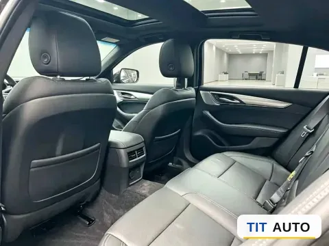 2022 Cadillac CT5 6