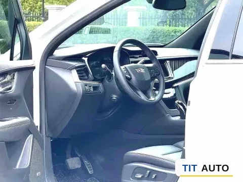2022 Cadillac XT6 4