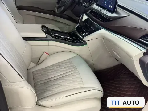2022 Buick GL8 4