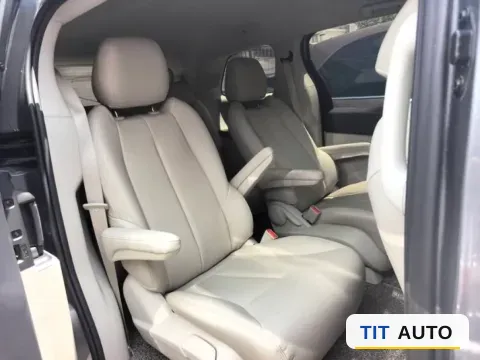2022 Buick GL8 5