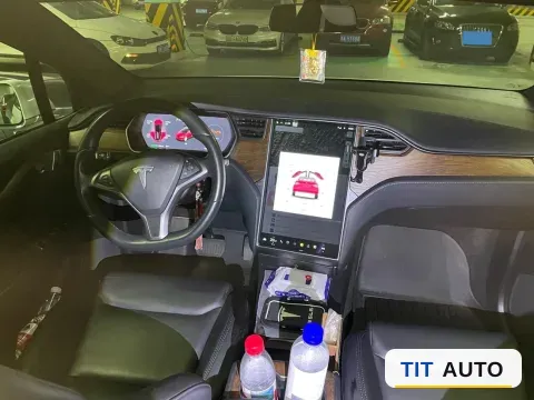 2019 Tesla Model X 8