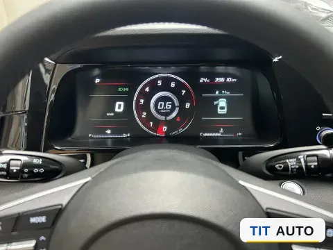2022 Hyundai Elantra 13