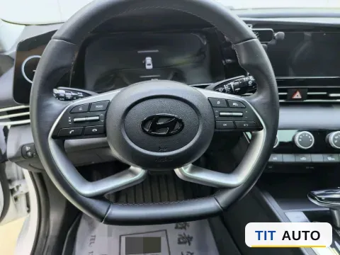 2023 Hyundai Elantra 7