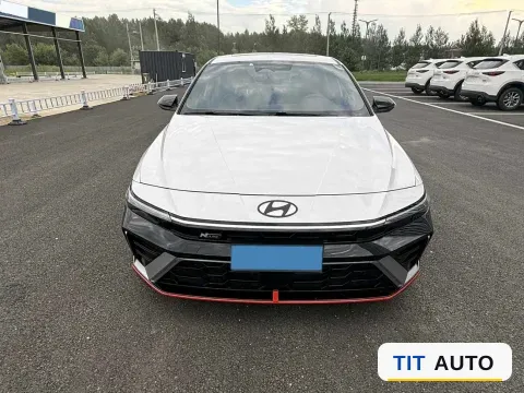 2023 Hyundai Elantra 4