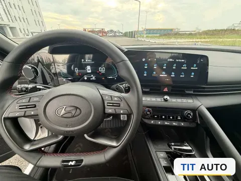 2023 Hyundai Elantra 10