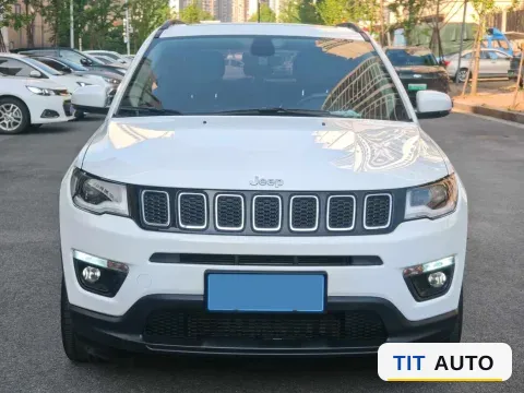 2017 Jeep Compass 2