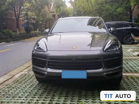 2019 Porsche Cayenne 2