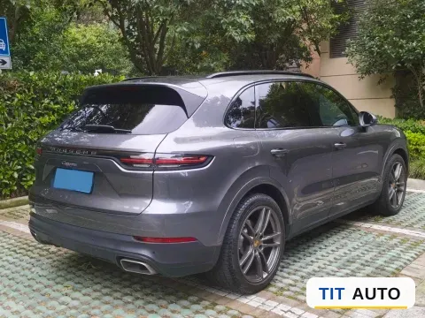 2019 Porsche Cayenne 8