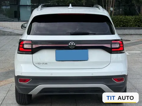 2021 Volkswagen Tacqua 8