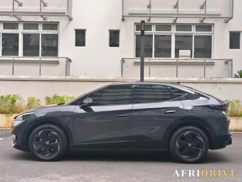 2024 Volkswagen ID.UNYX 06 4