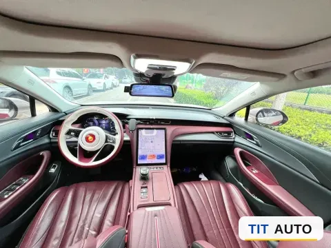 2023 HongQi H5 4