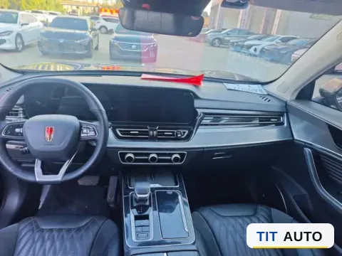 2023 HongQi HS5 4