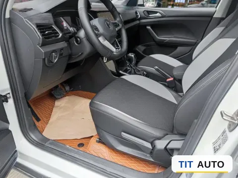 2020 Volkswagen Tacqua 2