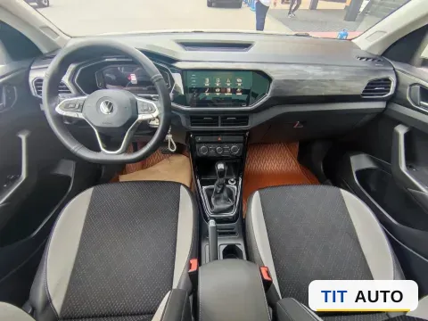 2020 Volkswagen Tacqua 4