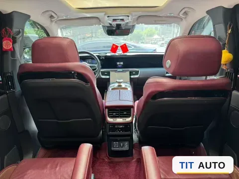 2021 HongQi E-HS9 4