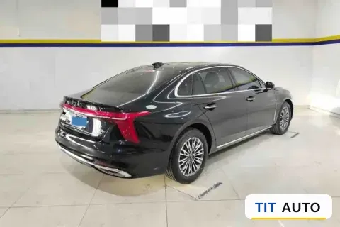 2025 HongQi H5 2