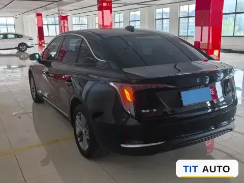 2025 HongQi E-QM5 4
