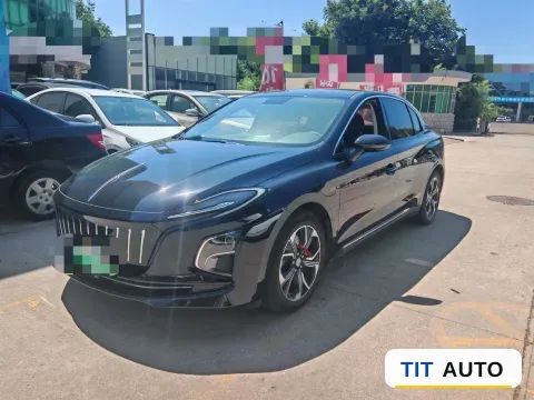 2023 HongQi E-QM5