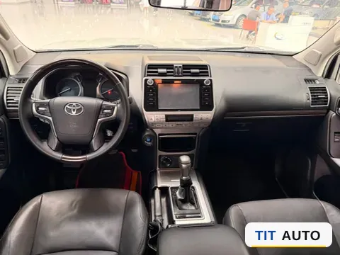 2019 Toyota Land Cruiser Prado 5