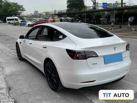 2022 Tesla Model 3 2