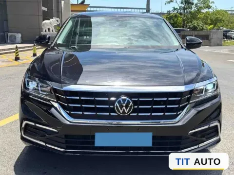2021 Volkswagen Passat 2