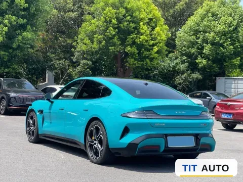 2024 MI SU7 9