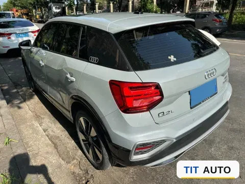 2021 Audi Q2L 4