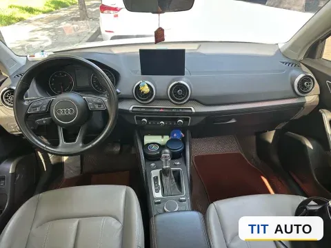2021 Audi Q2L 5