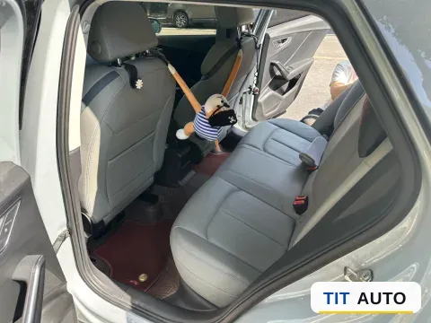 2021 Audi Q2L 7