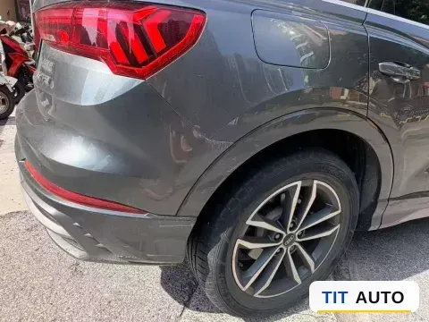 2022 Audi Q3 5