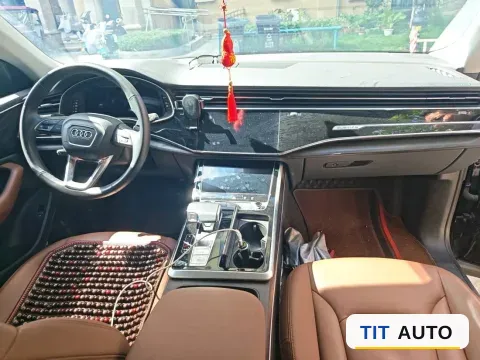 2021 Audi Q8 3
