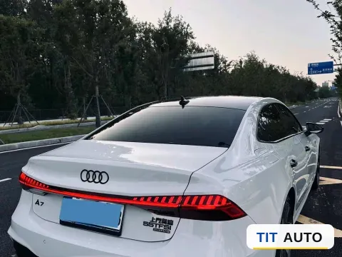 2022 Audi A7L 6