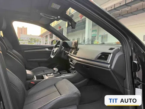 2021 Audi Q5L Sportback 8