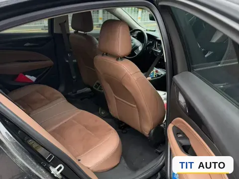 2022 Buick Regal 4