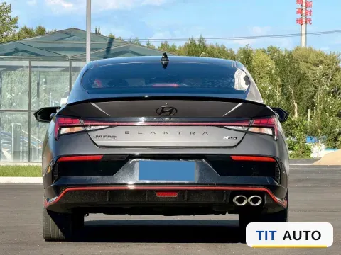 2023 Hyundai Elantra 4