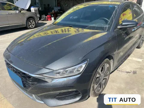 2021 Hyundai La Festa
