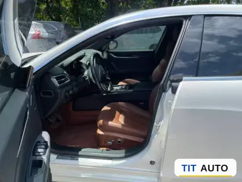 2022 Audi Q7 5