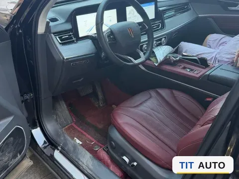 2025 HongQi HS5 2