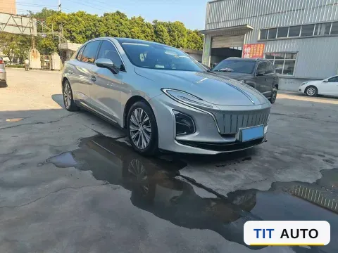 2022 HongQi E-QM5 2