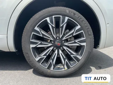 2023 HongQi HS5 8