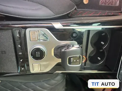 2019 HongQi HS5 5