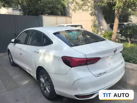 2023 Buick Verano 4